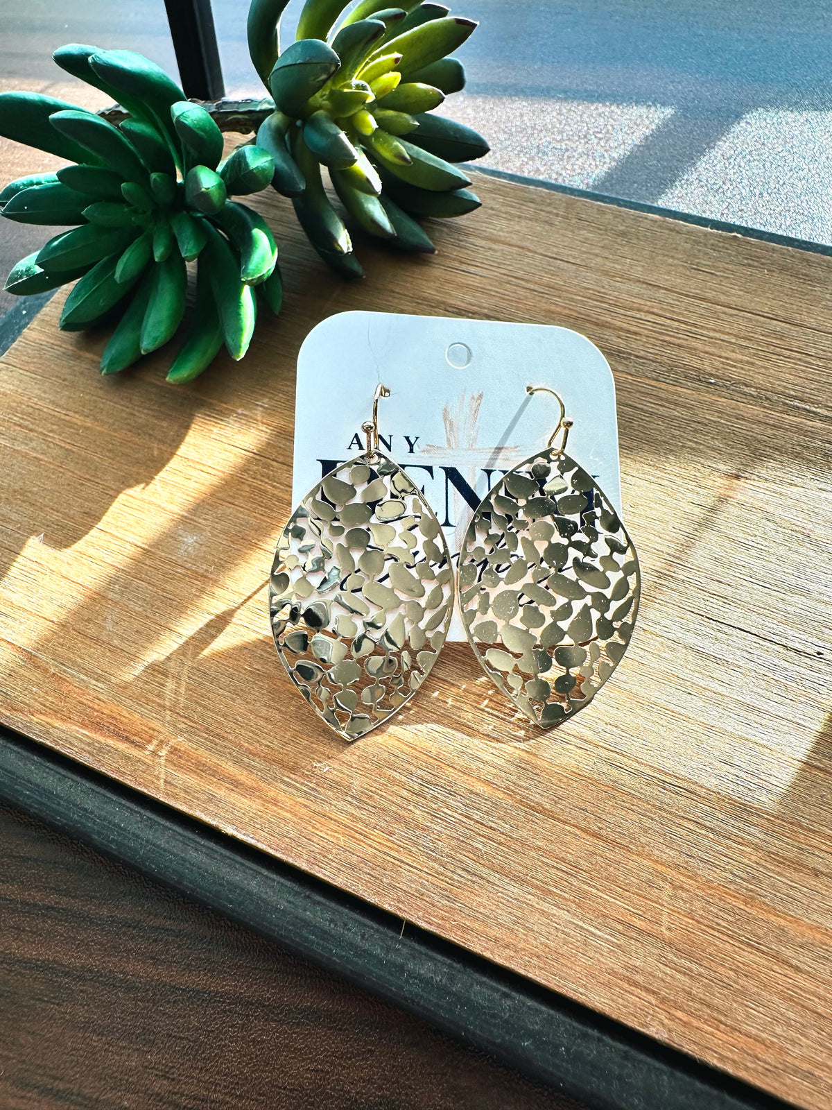 Golden Bloom Filigree Earrings
