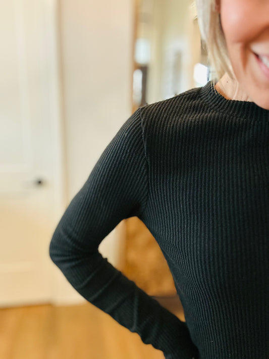 Ribbed Tee with detail
